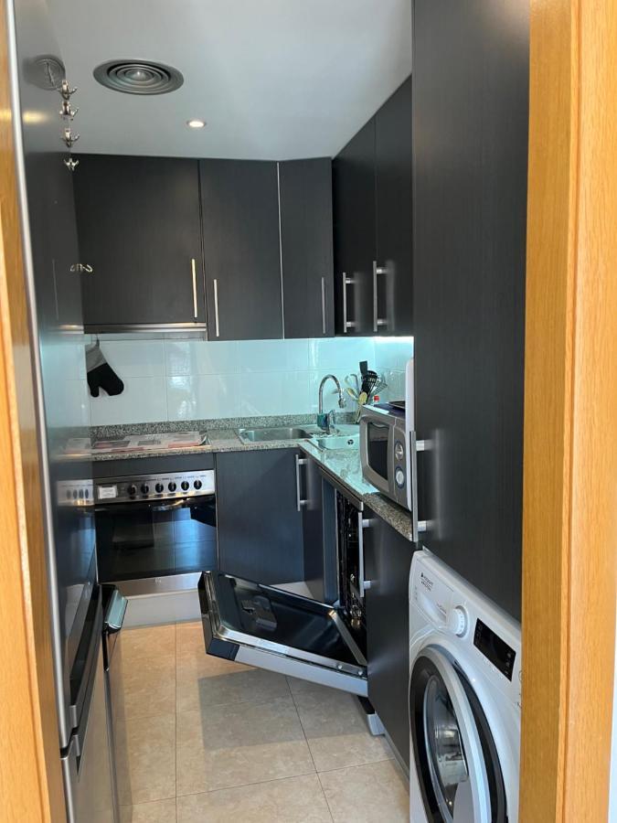 Appartement Standing 58M Plage A 3Mn En Voiture Roses Exterior photo